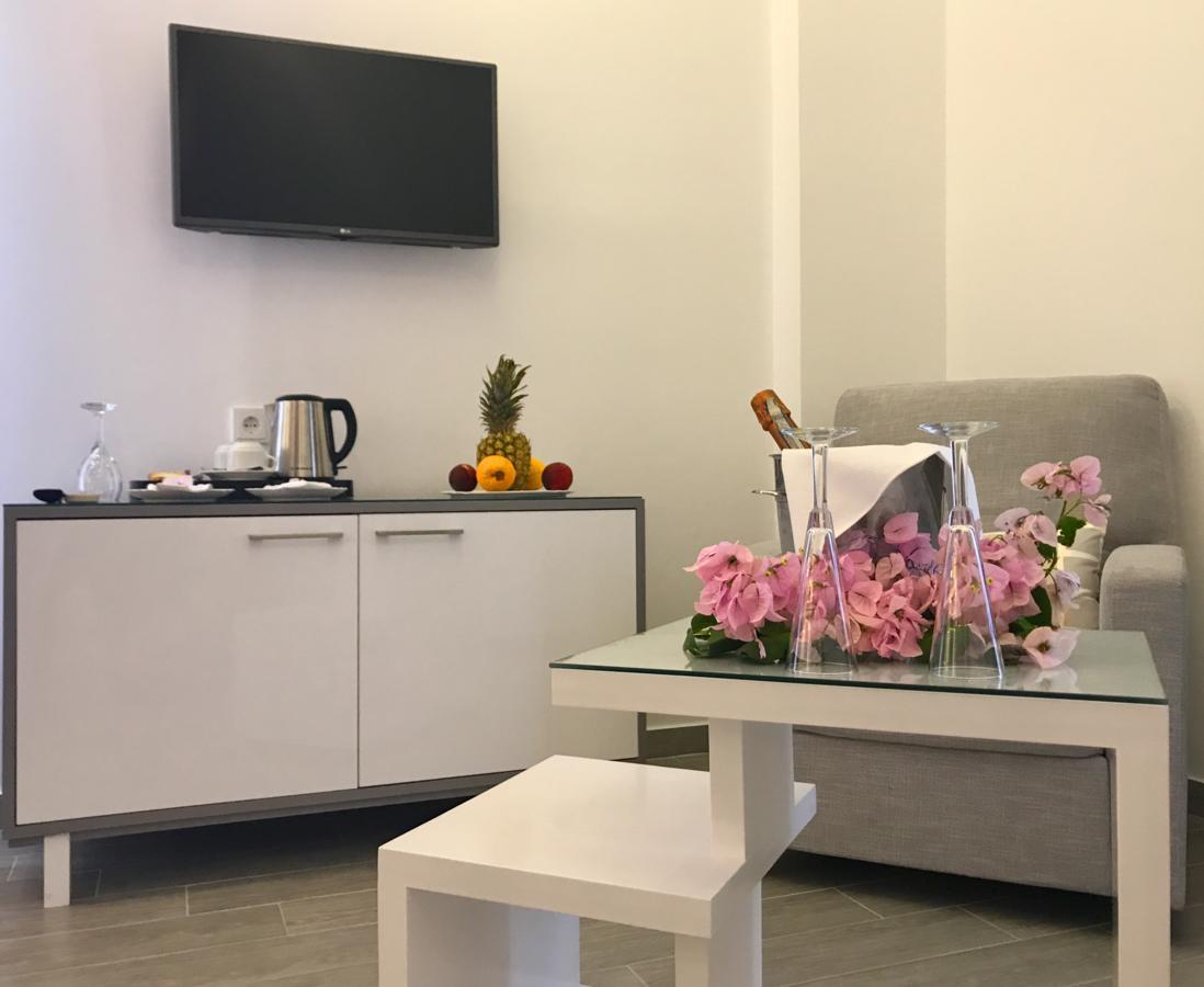 Ionian Suites By Bruskos Agios Georgios  Esterno foto